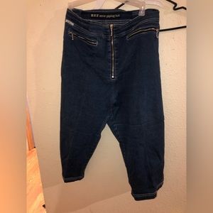 SZ22 RVT Denim Capris